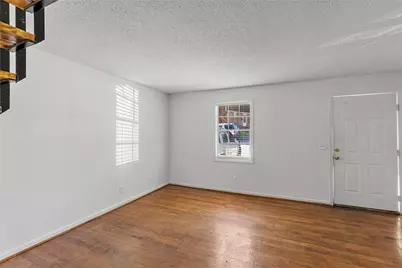 3882 Parklane Drive, Clarkston, GA 30021 - Photo 5