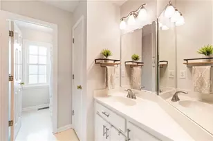 7665 Brentwood Ct, Cumming, GA 30040 - Photo 17