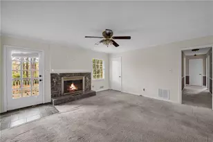 3260 Hidden Forest Dr, Snellville, GA 30078 - Photo 7