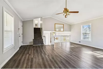 570 Wayside Drive, Lawrenceville, GA 30046 - Photo 9