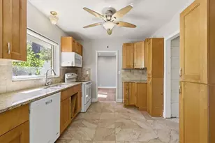 2379 N Decatur Road N, Decatur, GA 30033 - Photo 11