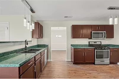 315 Daytona Drive, McDonough, GA 30253 - Photo 9