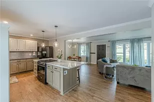 2396 Elmwood Cir SE, Smyrna, GA 30080 - Photo 11