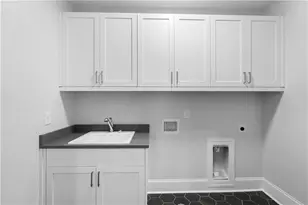 10035 Blanford Way, Johns Creek, GA 30005 - Photo 15