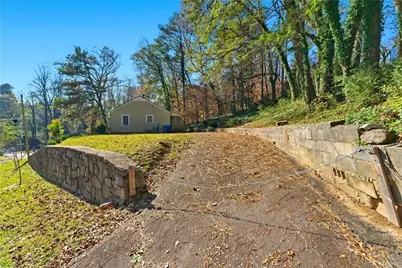 914 Edwin Street NW, Atlanta, GA 30318 - Photo 3