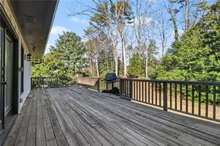 1905 Castleway Ln NE, Atlanta, GA 30345 - Photo 27