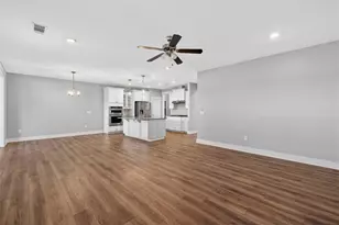 6928 Manchester Dr, Flowery Branch, GA 30542 - Photo 7