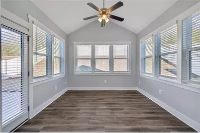 6928 Manchester Drive, Flowery Branch, GA 30542 - Photo 37