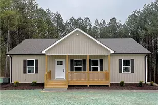 215 Briar Ridge Rd NW, Calhoun, GA 30701 - Photo 1