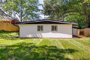 2047 Boulderview Dr SE, Atlanta, GA 30316 - Photo 9