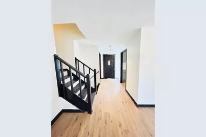 1758 Eric Circle, Lawrenceville, GA 30043 - Photo 9