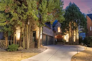 33 Cliftwood Dr, Atlanta, GA 30328 - Photo 1