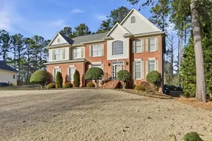 9130 Woodleaf Dr, Jonesboro, GA 30236 - Photo 3