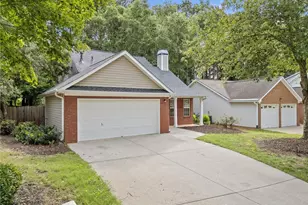 172 Stoneforest Dr, Woodstock, GA 30189 - Photo 3