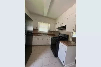 4421 Lynn Drive, Powder Springs, GA 30127 - Photo 15