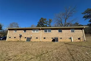 4421 Lynn Dr, Powder Springs, GA 30127 - Photo 3