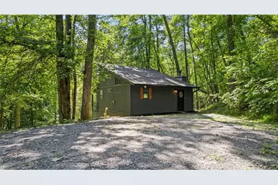 1147 Martin Dr, Cleveland, GA 30528 - Photo 3