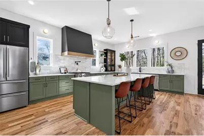 1138 Janes Lane NE, Atlanta, GA 30324 - Photo 5