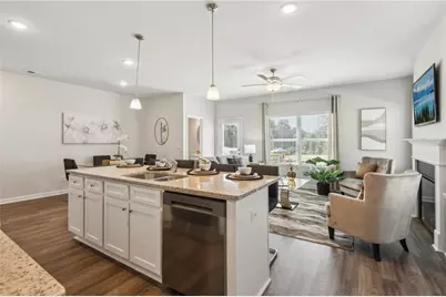 135 Stanchion Drive, Union City, GA 30291 - Photo 3