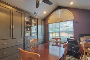 4020 Vineyards Ln, Kennesaw, GA 30144 - Photo 9
