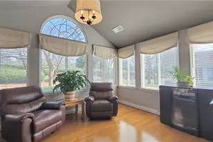 4020 Vineyards Ln, Kennesaw, GA 30144 - Photo 5