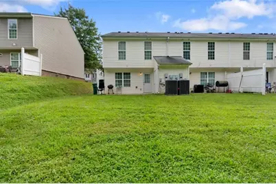 8399 Carlington Lane, Jonesboro, GA 30236 - Photo 21