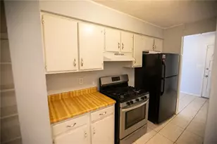 4903 Martins Crossing Rd, Stone Mountain, GA 30088 - Photo 7