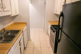 4903 Martins Crossing Rd, Stone Mountain, GA 30088 - Photo 5