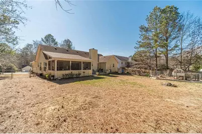 303 Shenandoah Drive, Monroe, GA 30655 - Photo 39