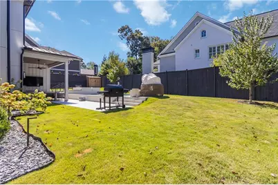 2824 Ashford Road NE, Brookhaven, GA 30319 - Photo 17