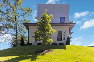 2824 Ashford Rd NE, Brookhaven, GA 30319 - Photo 9