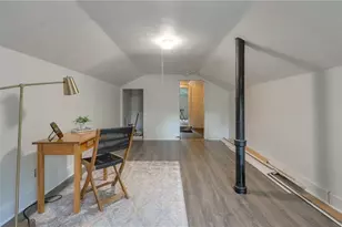 691 Florence Pl NW, Atlanta, GA 30318 - Photo 29