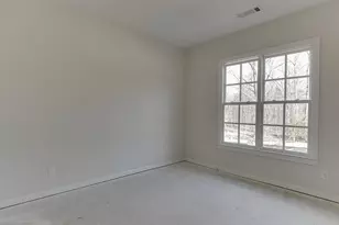 8145 Heardsville Ct, Cumming, GA 30028 - Photo 5