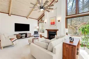 6350 River Chase Circle, Atlanta, GA 30328 - Photo 17