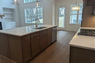 4520 Greyson Manor Dr, Cumming, GA 30041 - Photo 9