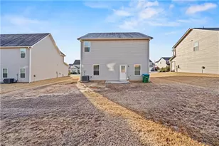 249 Seasons Valley, Pendergrass, GA 30567 - Photo 5