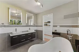 3880 W Cooper Lake Dr SE, Smyrna, GA 30082 - Photo 17