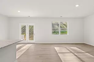 2947 Daxton Ln, Gainesville, GA 30507 - Photo 9