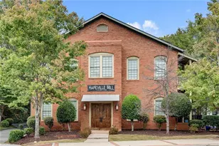 3371 Dogwood Dr, Hapeville, GA 30354 - Photo 3