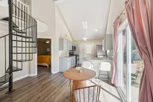 1346 Yorkshire Ln, Woodstock, GA 30188 - Photo 9