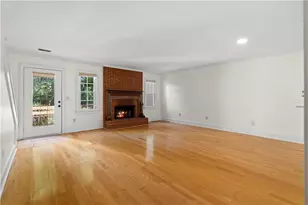 273 Shaded Oaks Ln SE, Marietta, GA 30067 - Photo 15