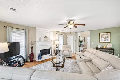 914 Wenham Lane, Lawrenceville, GA 30044 - Photo 5