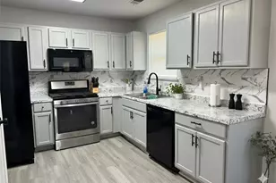 8258 Champion Trail, Fairburn, GA 30213 - Photo 3