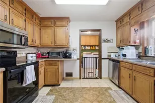 298 Trestle Rd, Locust Grove, GA 30248 - Photo 9