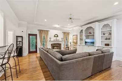 992 Wescott Lane, Atlanta, GA 30319 - Photo 15