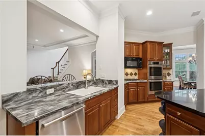 992 Wescott Lane, Atlanta, GA 30319 - Photo 13