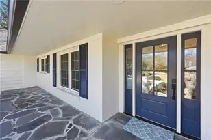 1685 Valley Rd NE, Gainesville, GA 30501 - Photo 3