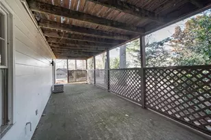 300 Woodchuck Ct, Roswell, GA 30076 - Photo 33