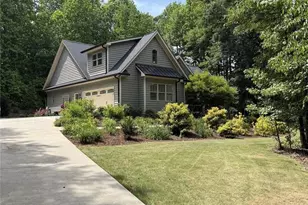7671 Fern Ln, Lula, GA 30554 - Photo 1