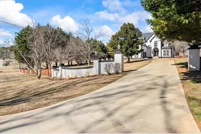 3955 Pucketts Road, Snellville, GA 30039 - Photo 3